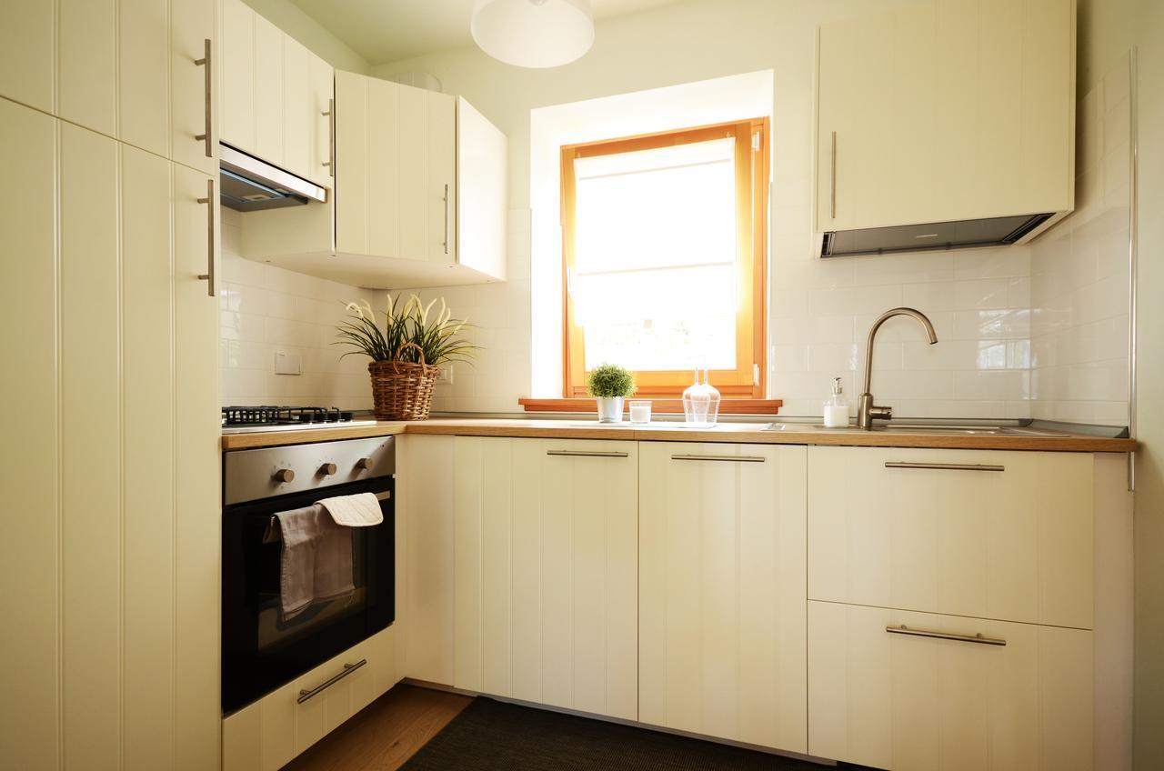Matijevi Apartments Sistiana Bagian luar foto